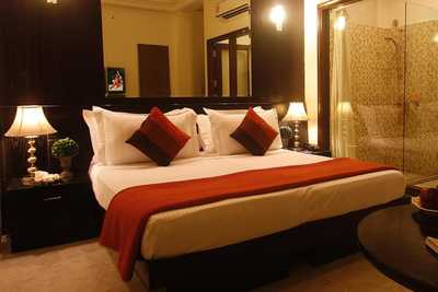 Hotel Ajanta Delhi Deluxe Room