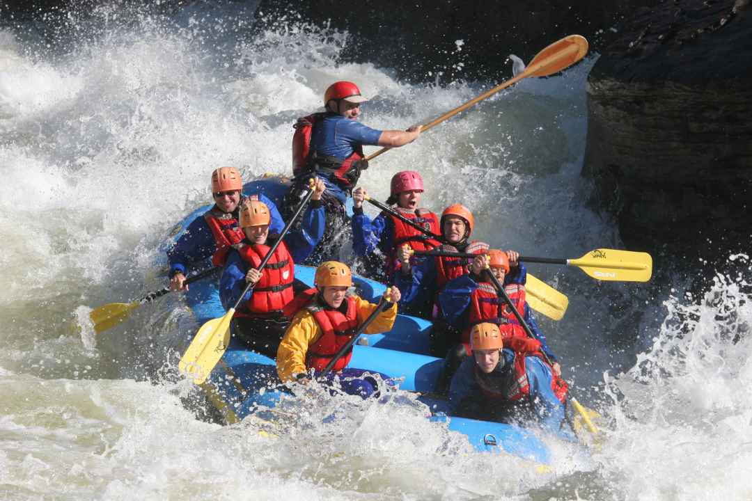 Raft down the Beas River