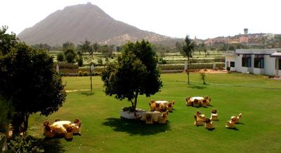 Resorts & Hotels in Pushkar